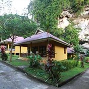Tonsai Bay - 21