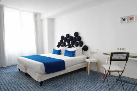 34B - Astotel - 122