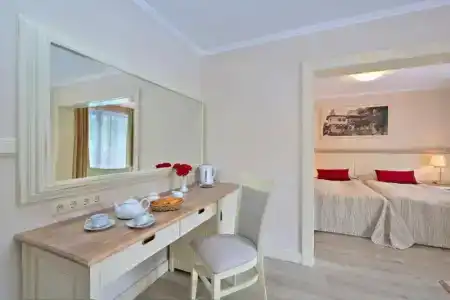 White Rock Castle Suite & SPA - 85