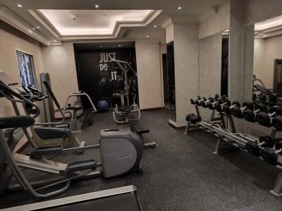 Ivory Inn - 21