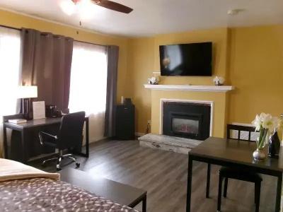 Carmel Wayfarer Inn - 27