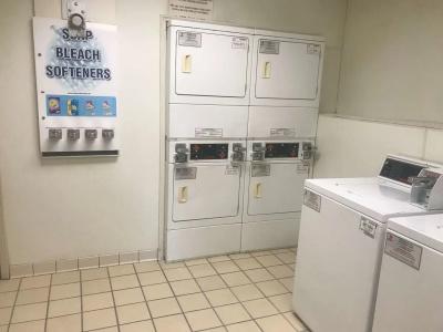 Red Roof Inn Plus+ & Suites Houston – Iah Airport Sw - 4