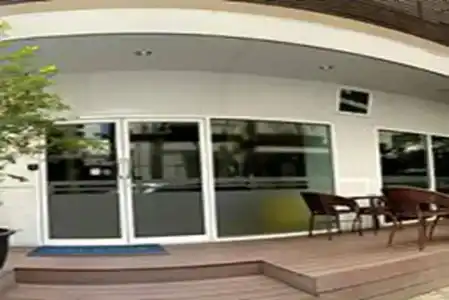 Nantra Silom - 15