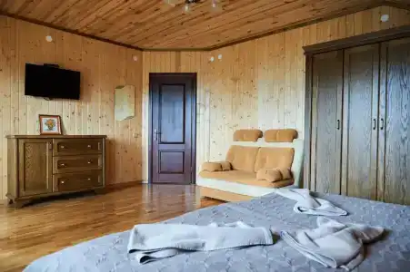 Панский кут - 1