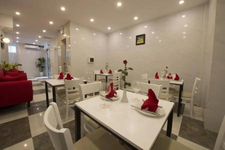 Ha Noi Holiday Center - 11