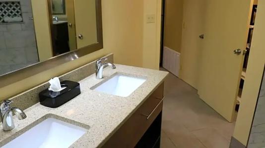 Best Western Plaza Inn - 126