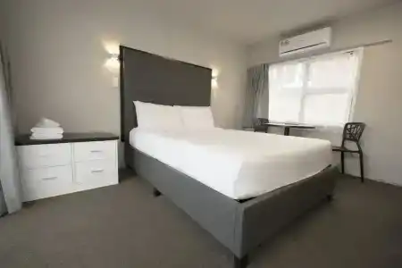 Middlemore - 41