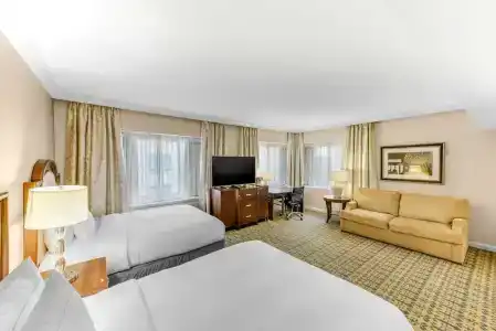 Capital Hilton - 68