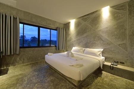 The Oasis Resort - 12