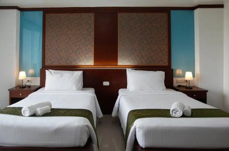 Convenient Grand - 4