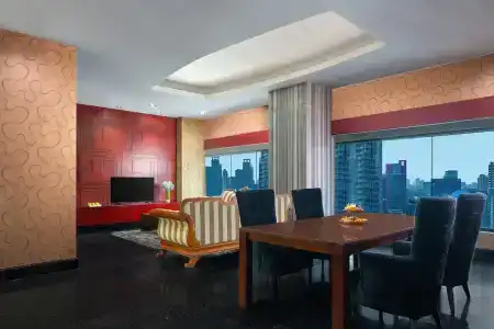 Manhattan Jakarta - 121