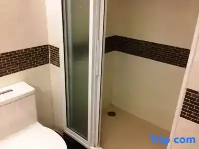 August Suites - 115