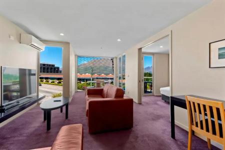 Scenic Suites - 172