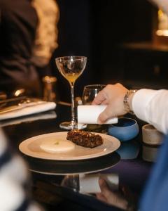 Hannong & Wine Bar - 8