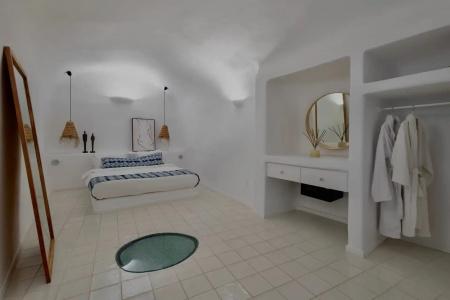 Luna Santorini Suites - 74