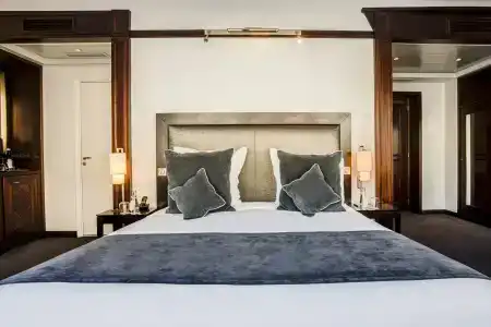 Hôtel Pont Royal - 6