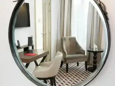 Philéas Lazare & Spa - 69