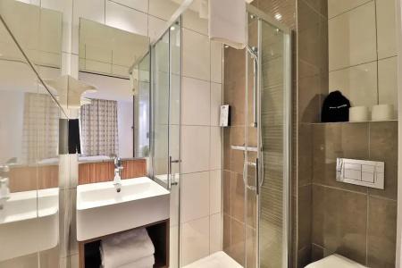 Kyriad Frejus - Centre - 41