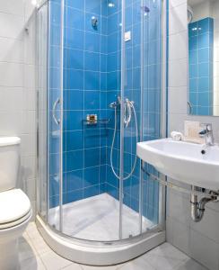 Scale Suites - 109