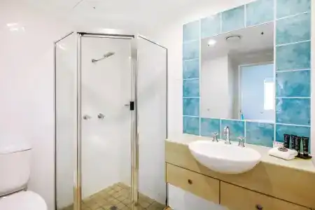 Mantra PortSea - 55