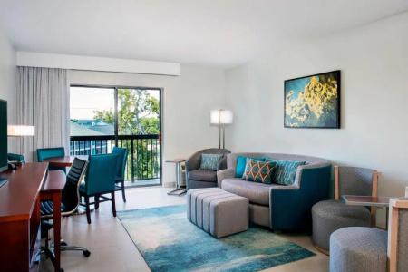 Courtyard by Marriott Barefoot Landing - 38