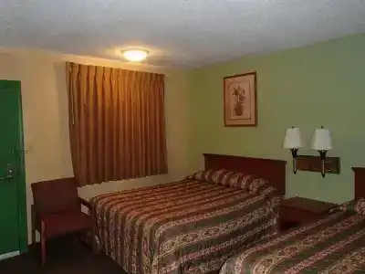 Royal Inn Of - 2