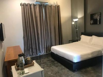 Nornlamphun Boutique - 25