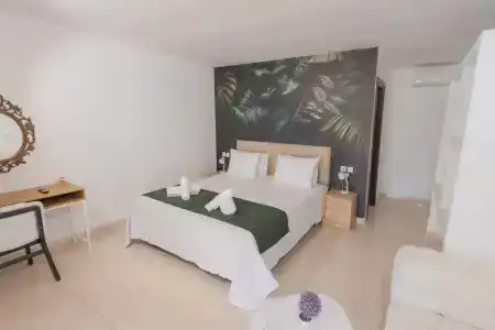 Bamboo Suites Boutique - 96