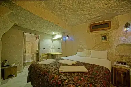 Zeus Cave Suites - 35