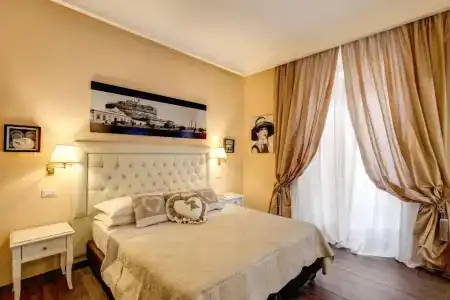 Rome55 - Piazza di Spagna - 38