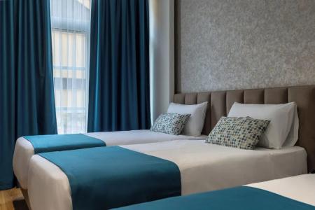 Golden City & Spa - 105