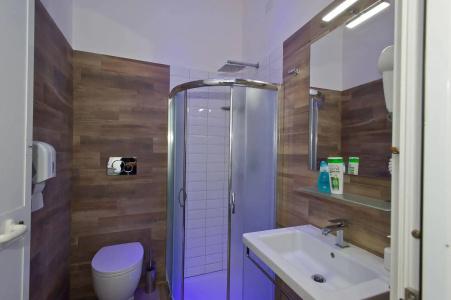Youth Station Hostel - 8