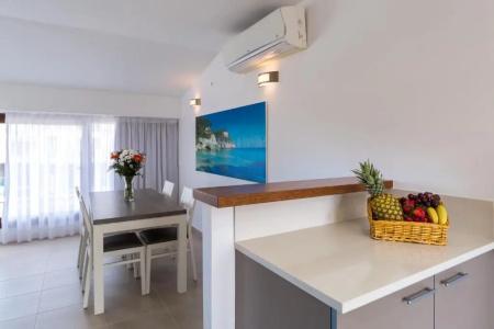 ApartFerrer Skyline - 168