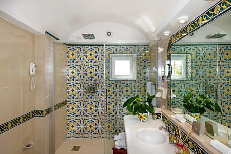 Eden Roc Suites - 136
