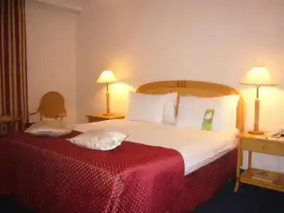 Ramada by Wyndham Sofia City Center - 39