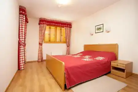 ApartSnjezna Kraljica - 69