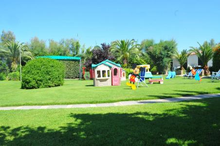 Marina Club - 24