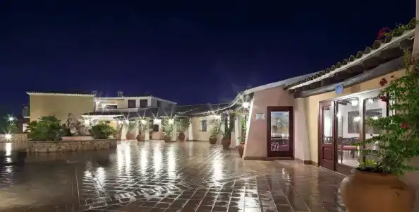 I Giardini di Cala Ginepro Resort - 9