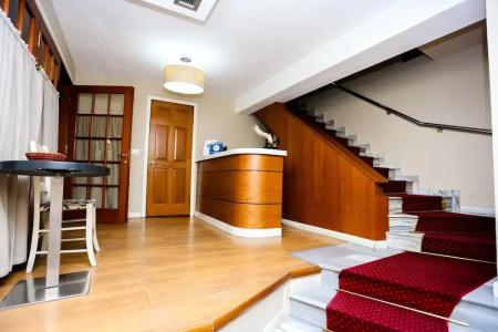 Town House - 12