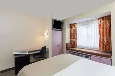 Microtel Inn by Wyndham - 6