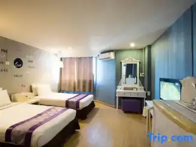 Sawasdee Siam - 60