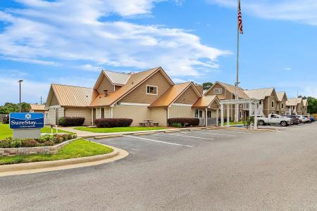 SureStay Studio by Best Western - 23
