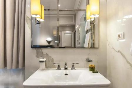 Florence Luxury Suites and Wellness - 77