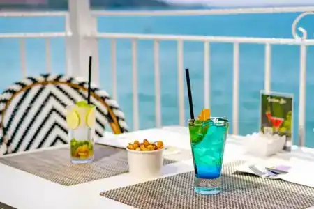 Utopia Beach Club - 14