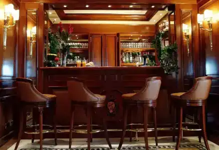 Champagne Palace - 12