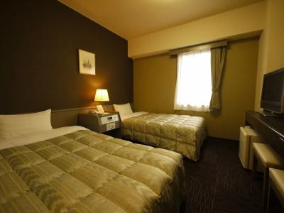 Route-Inn Toyama Ekimae - 4