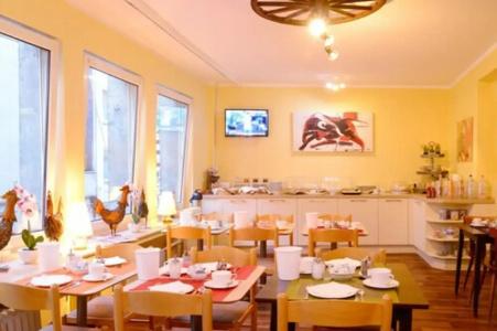 Barcelona Bed & Breakfast - 6