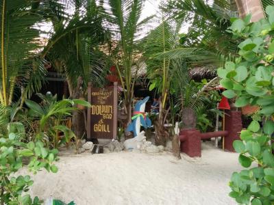 Dolphin Bungalows - 7