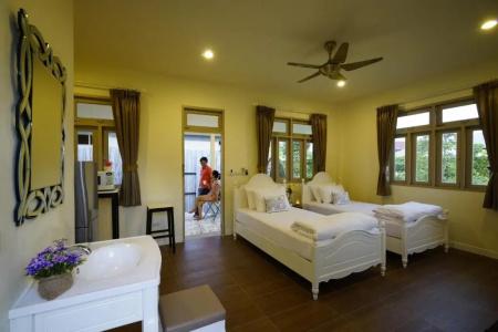 Perennial Resort - 44