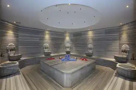 Mandarin Resort & Spa - 17
